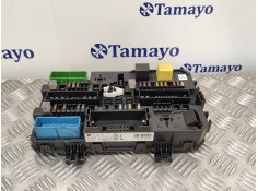 Recambio de caja reles / fusibles para opel astra h berlina 1.7 16v cdti referencia OEM IAM 13180775  5DK00866951