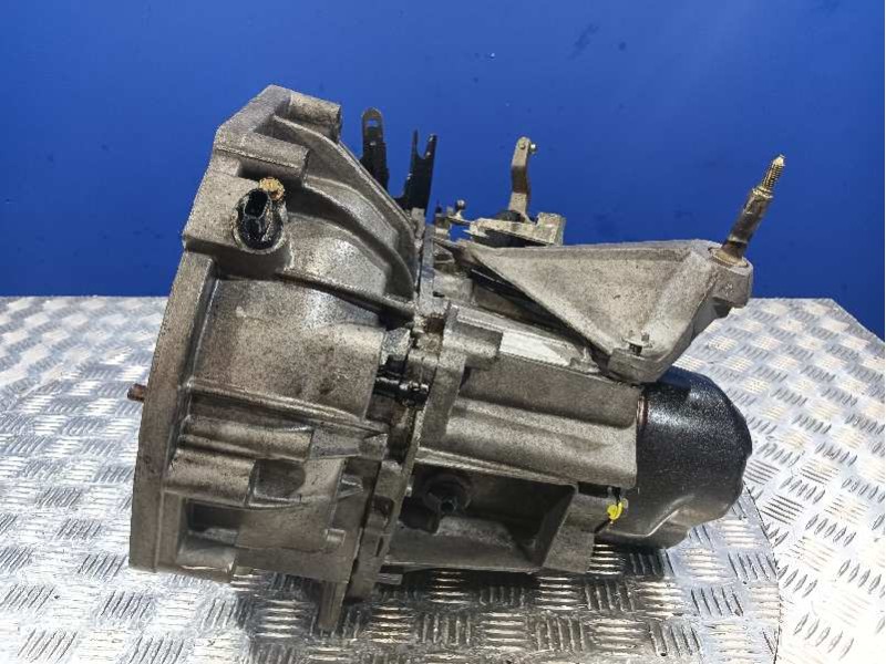 Recambio de caja cambios para nissan micra (k12e) 1.2 cat referencia OEM IAM JH3103  