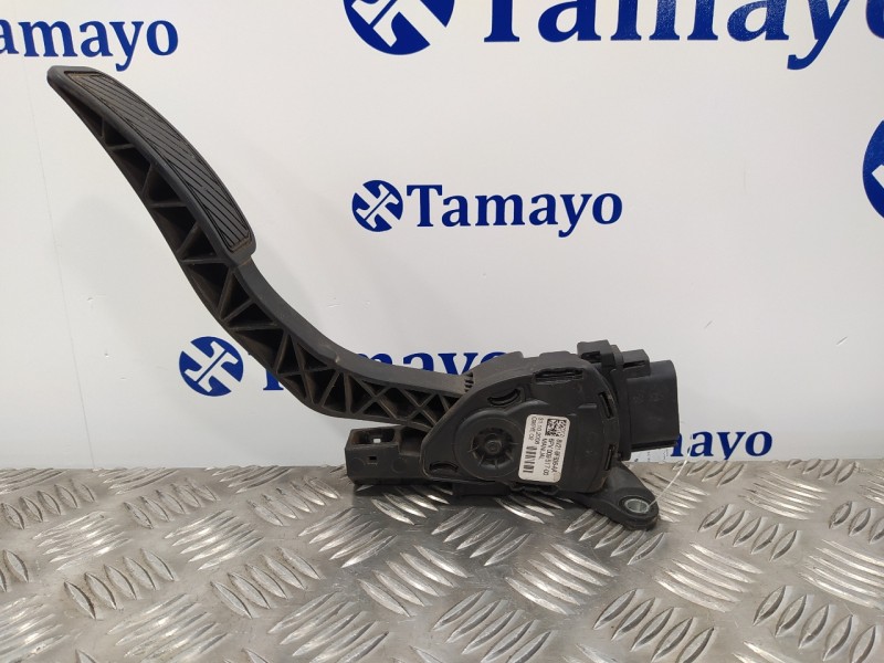 Recambio de potenciometro pedal para ford fiesta (cb1) trend referencia OEM IAM 8V219F836AA  6PV00951700