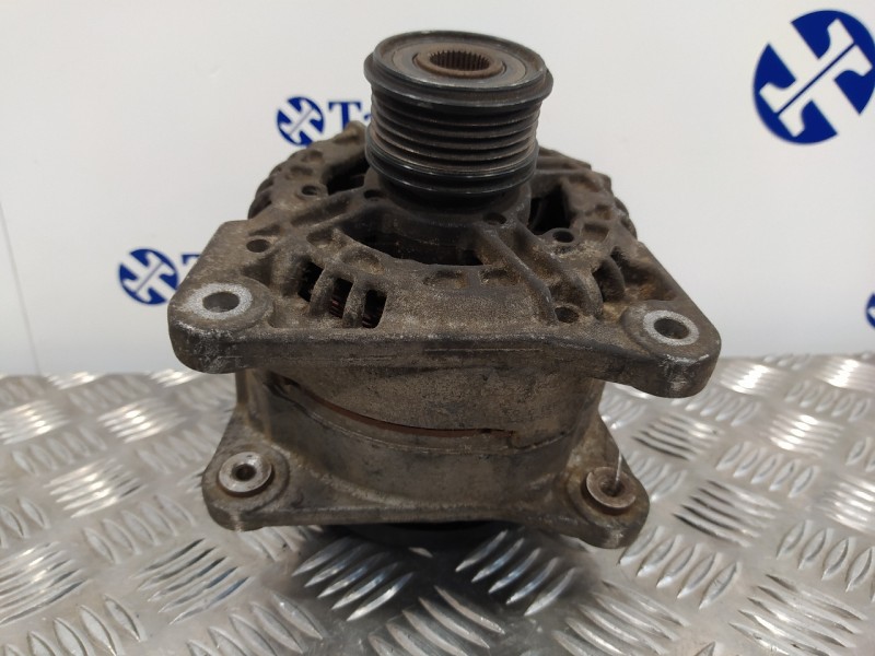 Recambio de alternador para renault modus 1.5 dci diesel referencia OEM IAM 0124425029  8200360480