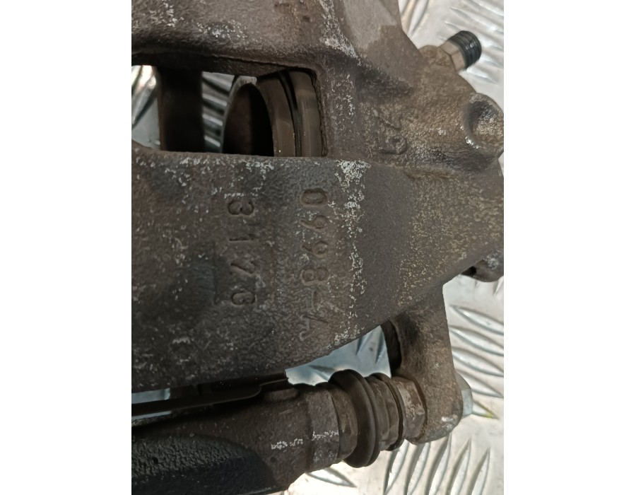 Recambio de pinza freno delantera derecha para suzuki swift berlina (mz) 1.3 16v cat referencia OEM IAM 0998A  