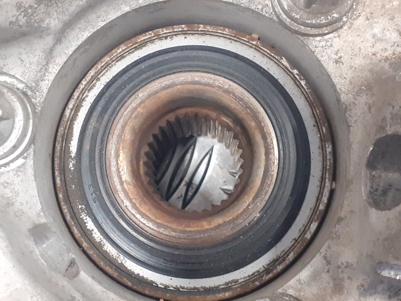 Recambio de mangueta delantera izquierda para saab 9-5 berlina 2.0 cat referencia OEM IAM   