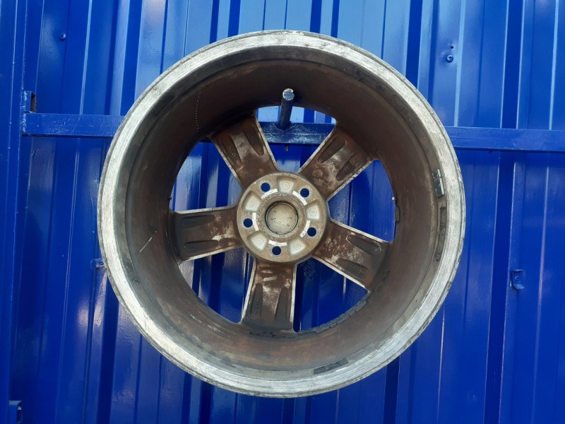 Recambio de llanta para audi tt (8j3/8j9) 2.0 16v tfsi referencia OEM IAM 8J0601025C  