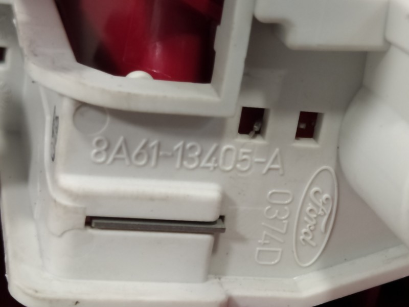 Recambio de piloto trasero izquierdo para ford fiesta (cb1) 1.4 tdci cat referencia OEM IAM 8A6113405A  