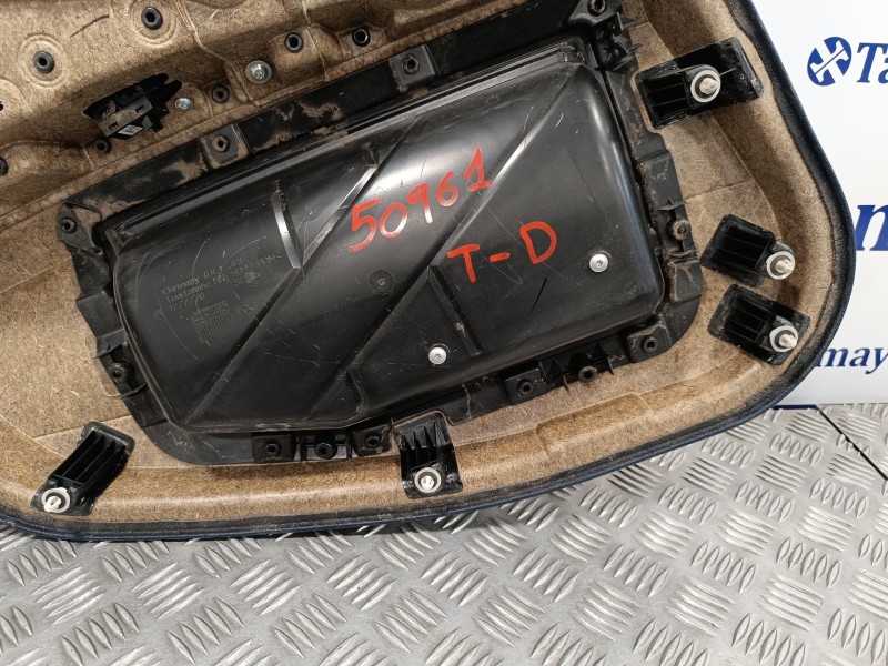 Recambio de guarnecido puerta trasera derecha para bmw serie 5 lim. (f10) referencia OEM IAM 1777776  