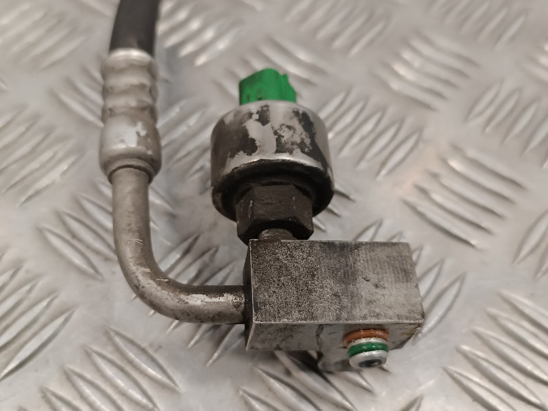 Recambio de tubos aire acondicionado para iveco daily caja cerrada (2006 =>) 2.3 diesel referencia OEM IAM 504158755  