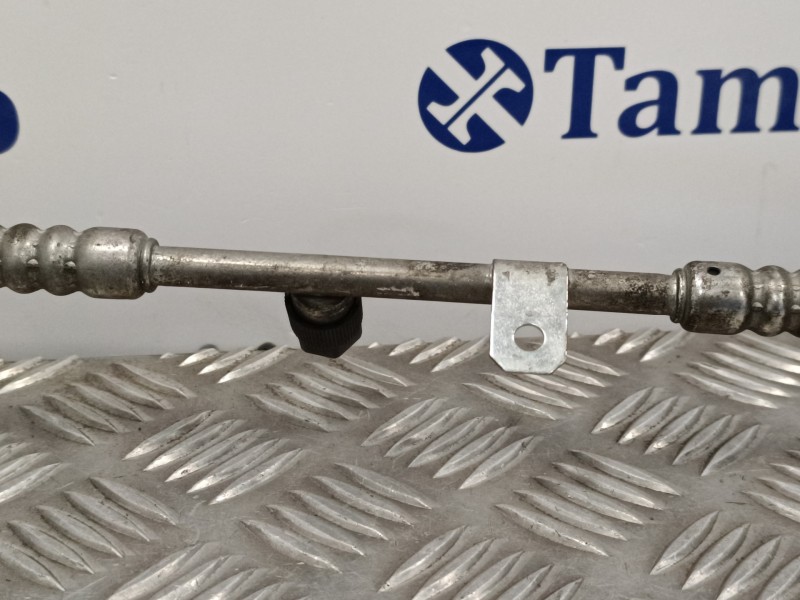 Recambio de tubos aire acondicionado para iveco daily caja cerrada (2006 =>) 2.3 diesel referencia OEM IAM 504158755  