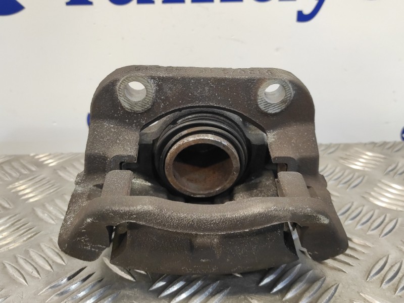 Recambio de pinza freno delantera derecha para dacia sandero 1.2 16v cat referencia OEM IAM   