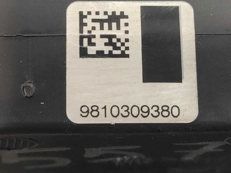 Recambio de cerradura puerta delantera derecha para peugeot 308 1.6 blue-hdi fap referencia OEM IAM 9810309380  