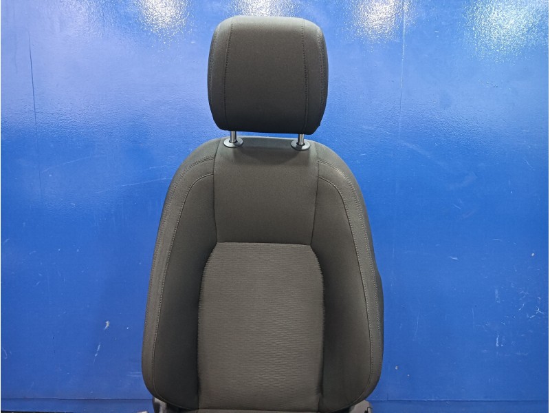 Recambio de asiento delantero izquierdo para land rover discovery sport referencia OEM IAM   