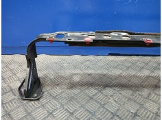 Recambio de refuerzo paragolpes delantero para ford focus lim. black&red referencia OEM IAM    2