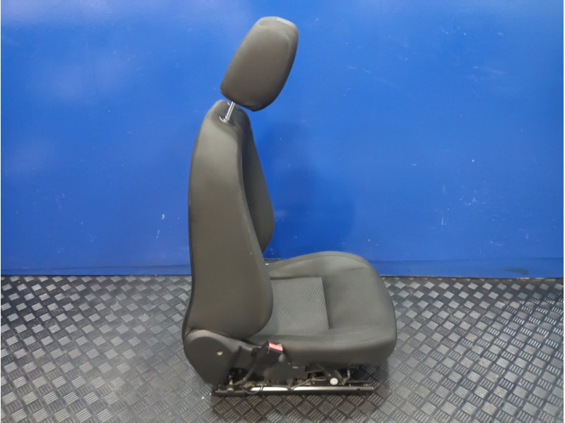 Recambio de asiento delantero izquierdo para land rover discovery sport referencia OEM IAM   