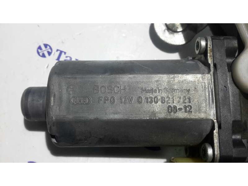 Recambio de elevalunas delantero derecho para renault megane i berlina hatchback (ba0) 1.6 referencia OEM IAM 0130821721  