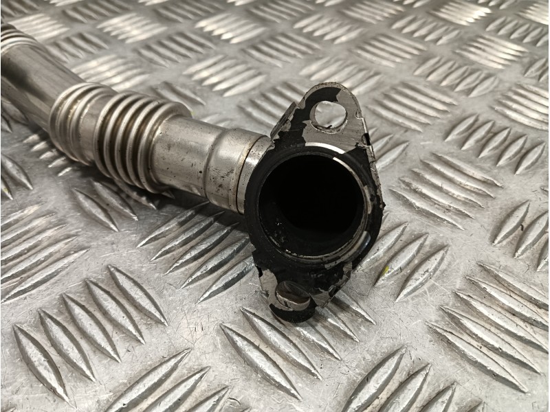 Recambio de tubo para peugeot expert furgon referencia OEM IAM 9803250080  