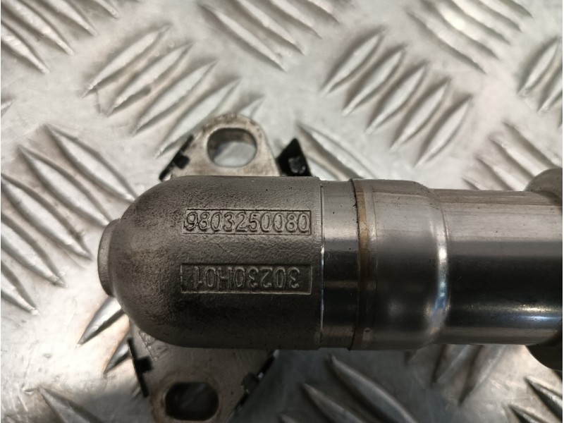 Recambio de tubo para peugeot expert furgon referencia OEM IAM 9803250080  