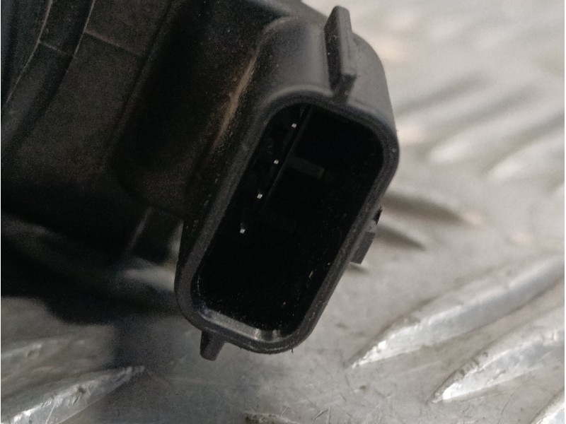 Recambio de caudalimetro para dacia sandero 1.5 dci diesel fap cat referencia OEM IAM 82006825587B  5WK97021