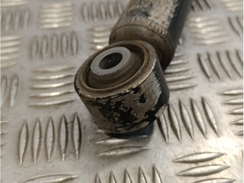 Recambio de amortiguador trasero izquierdo para opel mokka 1.6 cdti dpf referencia OEM IAM 42456909  