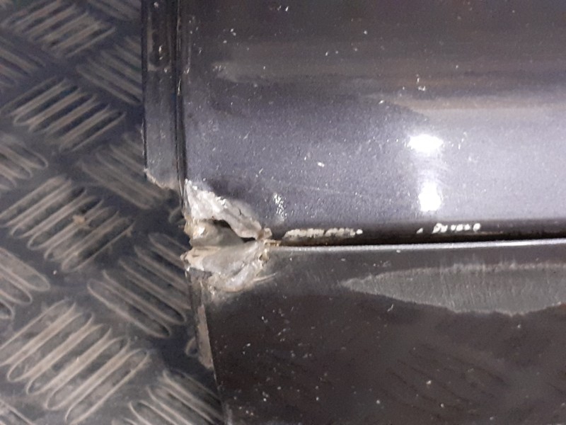 Recambio de puerta trasera izquierda para audi a6 berlina (4f2) 4.2 v8 40v referencia OEM IAM   