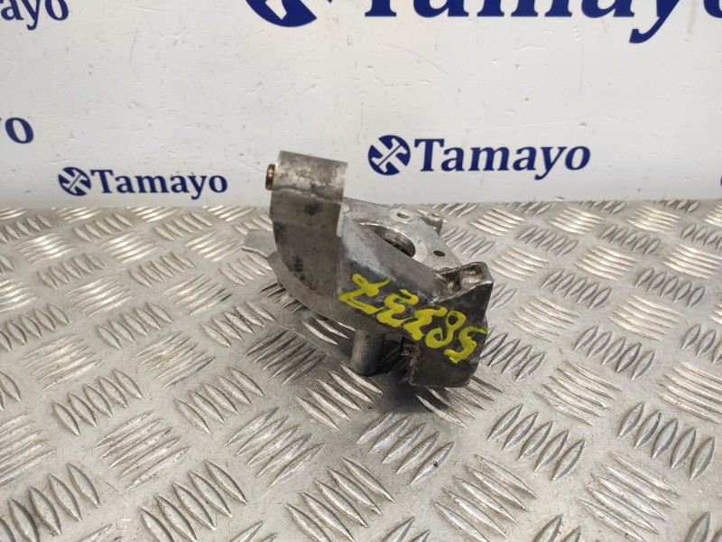 Recambio de soporte bomba inyeccion para peugeot expert furgon referencia OEM IAM 9684778280  