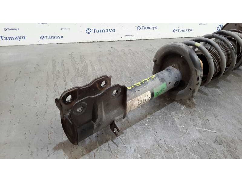 Recambio de amortiguador delantero izquierdo para mitsubishi colt berlina 3 (z30) 1.1 cat referencia OEM IAM 4060A093  824902000