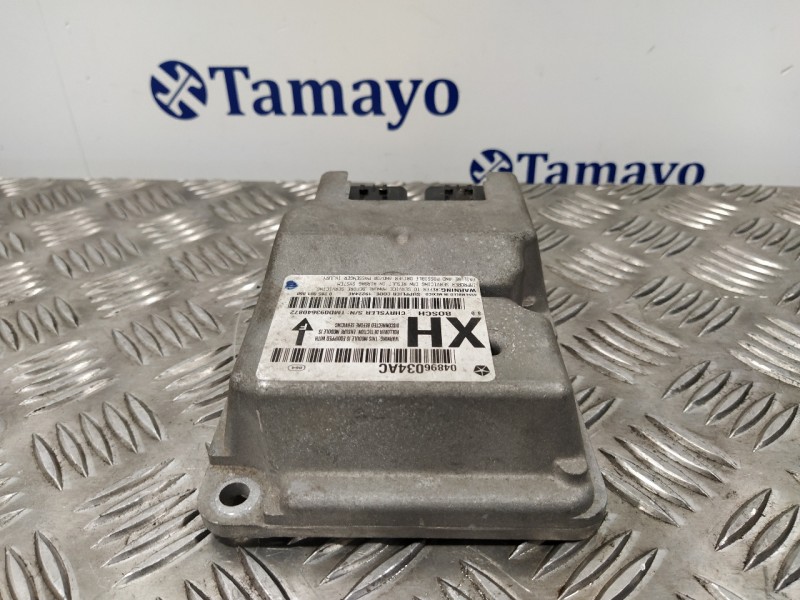 Recambio de centralita airbag para chrysler jeep commander 3.0 v6 crd limited referencia OEM IAM 04896034AC  