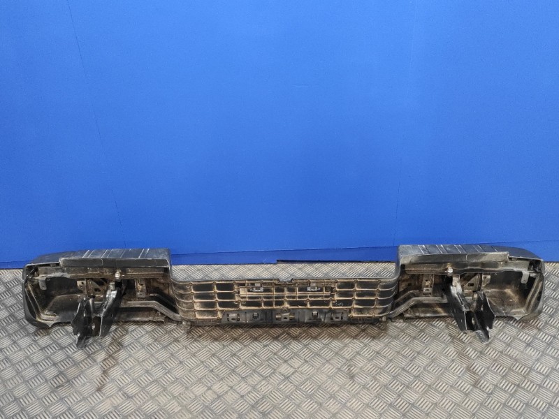 Recambio de paragolpes trasero para isuzu d-max referencia OEM IAM   