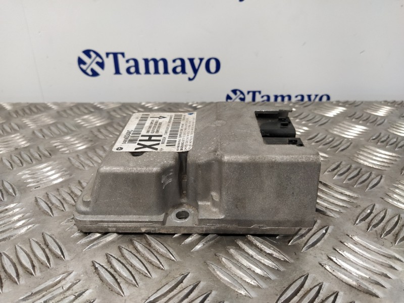 Recambio de centralita airbag para chrysler jeep commander 3.0 v6 crd limited referencia OEM IAM 04896034AC  