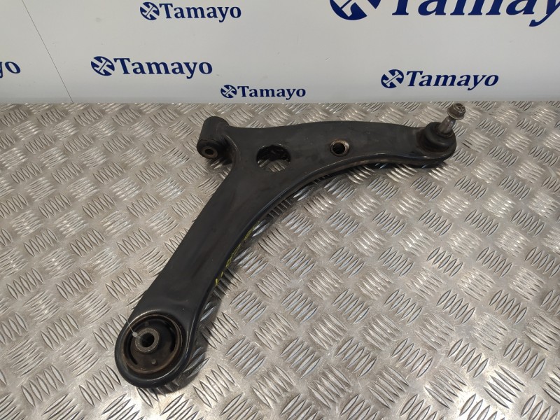 Recambio de brazo suspension inferior delantero derecho para mitsubishi colt berlina 3 (z30) 1.1 cat referencia OEM IAM   