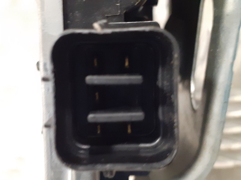 Recambio de elevalunas delantero derecho para mitsubishi montero (v60/v70) referencia OEM IAM 0620200600  MR436854