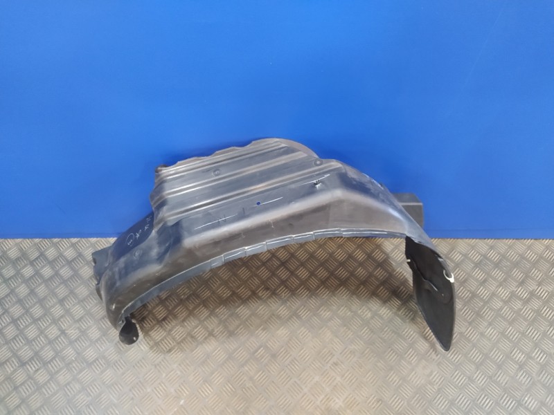 Recambio de plastico paso rueda trasero izquierdo para isuzu d-max referencia OEM IAM 8983561910  