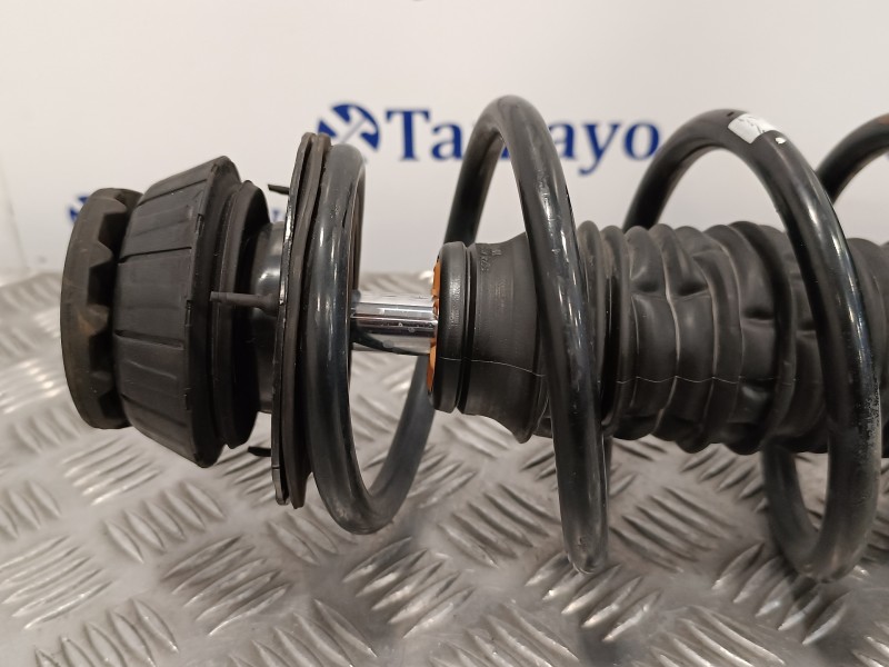 Recambio de amortiguador delantero derecho para kia rio 1.2 cat referencia OEM IAM   