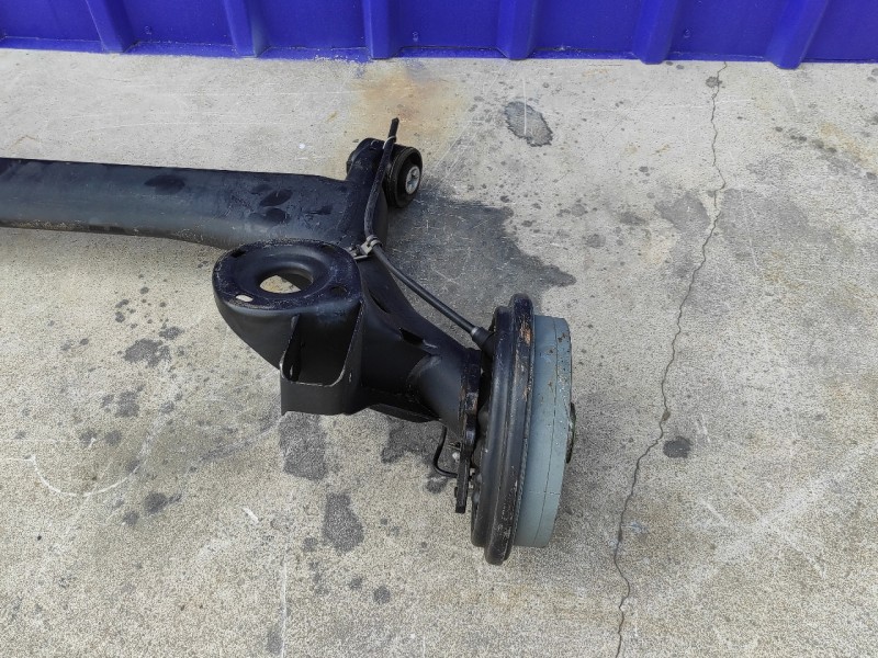 Recambio de puente trasero para seat ibiza (6p1) 1.0 referencia OEM IAM   