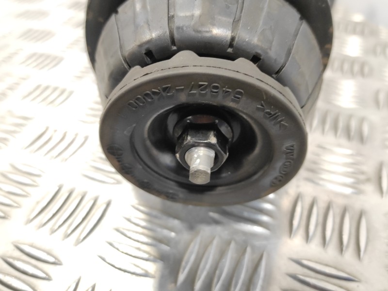 Recambio de amortiguador delantero izquierdo para kia rio 1.2 cat referencia OEM IAM   