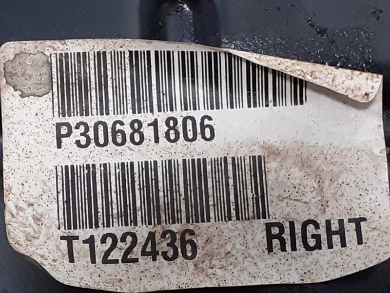 Recambio de mangueta delantera derecha para volvo xc90 2.4 diesel cat referencia OEM IAM P30681806  