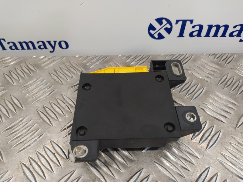 Recambio de centralita airbag para dacia sandero básico referencia OEM IAM 8200946126  28403294003