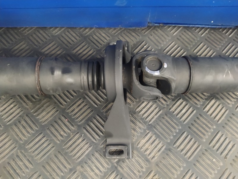 Recambio de transmision central para mercedes-benz clase e (w211) berlina referencia OEM IAM A2119306  2114106006
