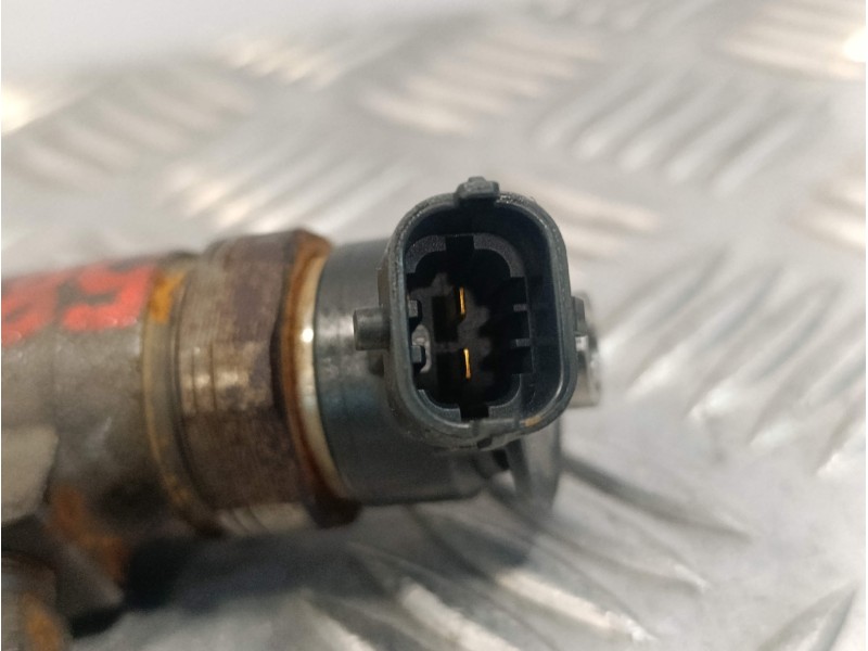 Recambio de inyector para peugeot expert furgon referencia OEM IAM 0445110340  870692