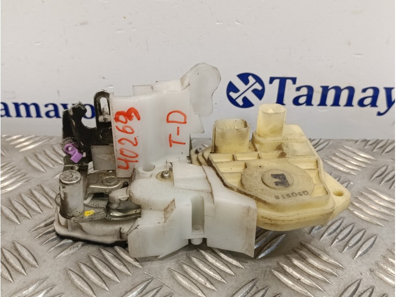 Recambio de cerradura puerta trasera derecha para honda jazz (gd1/5) 1.4 dsi cat referencia OEM IAM   