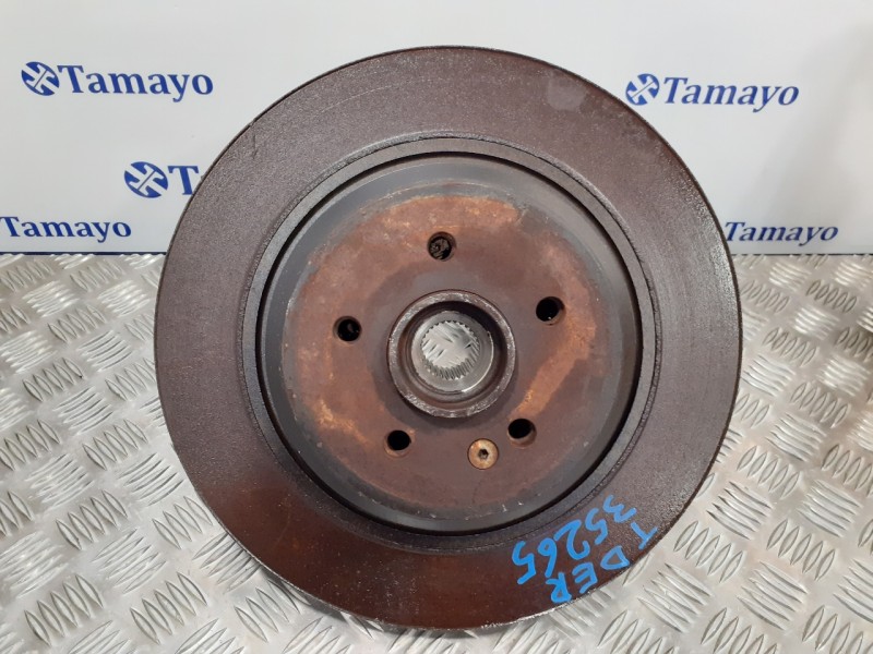 Recambio de mangueta trasera derecha para mercedes-benz clase m (w163) 320 (163.154) referencia OEM IAM 362037  