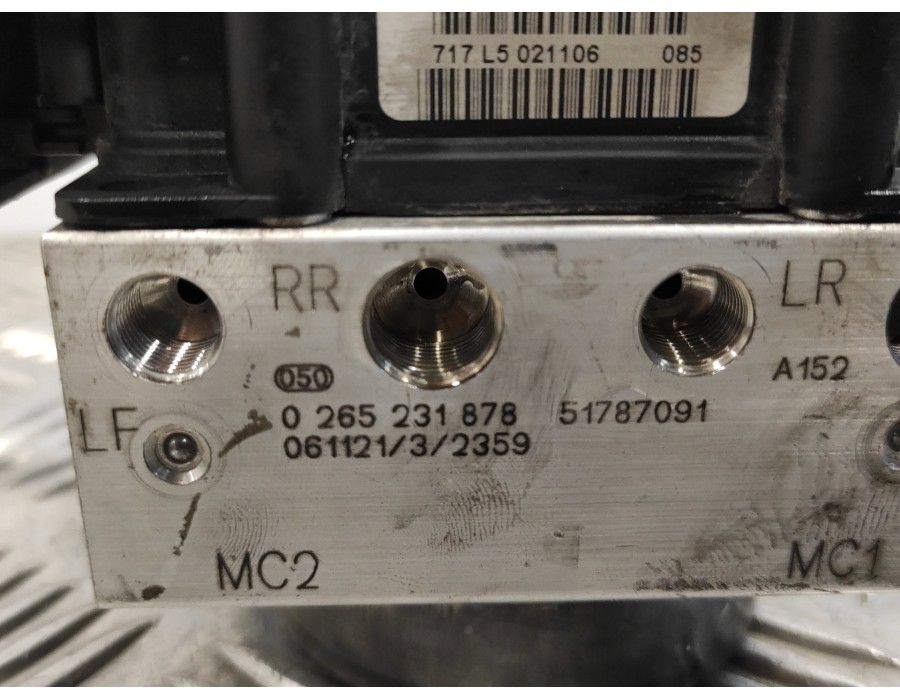 Recambio de abs para fiat grande punto (199) 1.3 16v jtd cat referencia OEM IAM 0265231878 51787091 0265800598