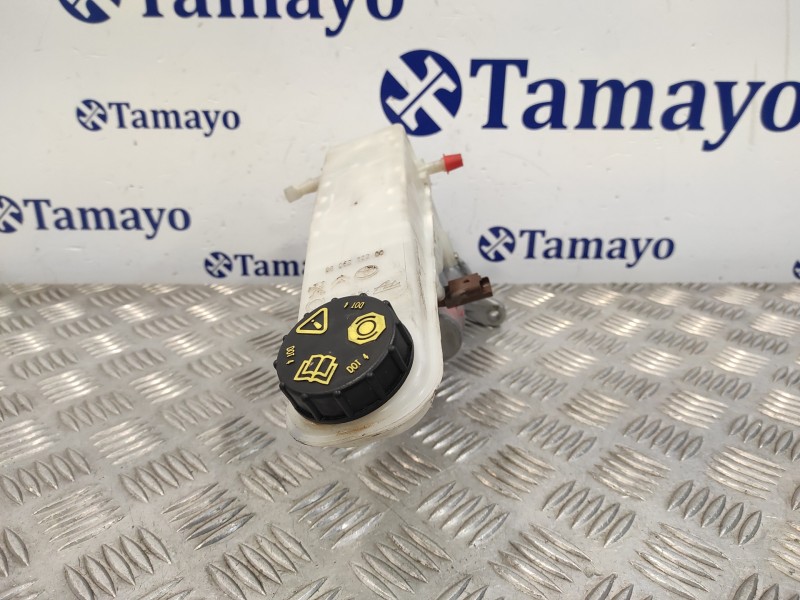 Recambio de bomba freno para toyota proace referencia OEM IAM 9805232280  03350891551