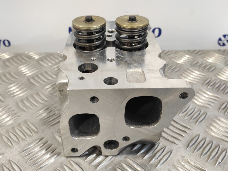 Recambio de culata para alfa romeo 164 referencia OEM IAM 60510119 AMC 908185