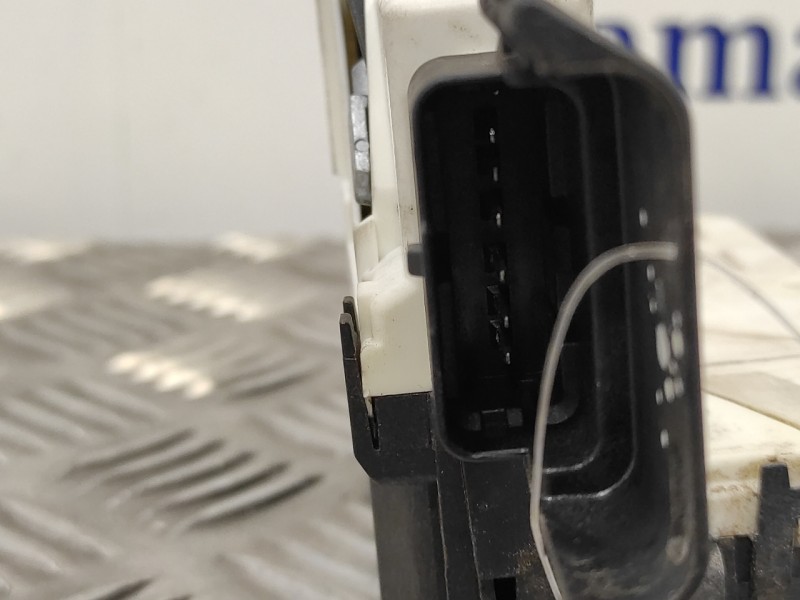 Recambio de cerradura puerta delantera izquierda para peugeot 308 sw referencia OEM IAM   