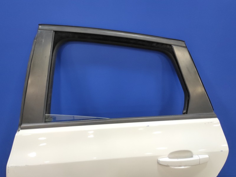 Recambio de puerta trasera izquierda para opel astra j lim. enjoy referencia OEM IAM   