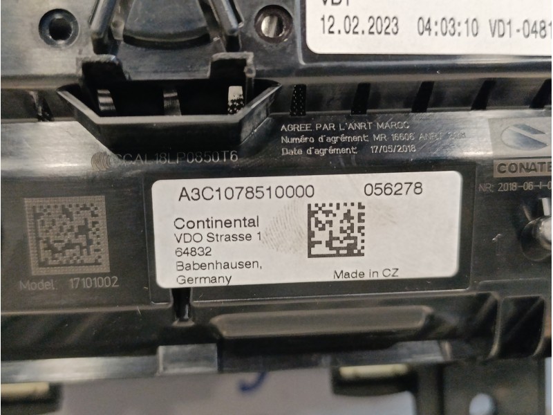 Recambio de cuadro instrumentos para volkswagen polo 1.0 tsi referencia OEM IAM 2G0920320C  A3C1078510000