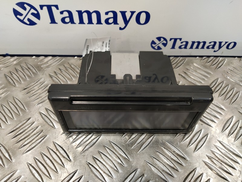 Recambio de pantalla multifuncion para volvo c30 1.6 diesel cat referencia OEM IAM 30797719 A555G 69199100