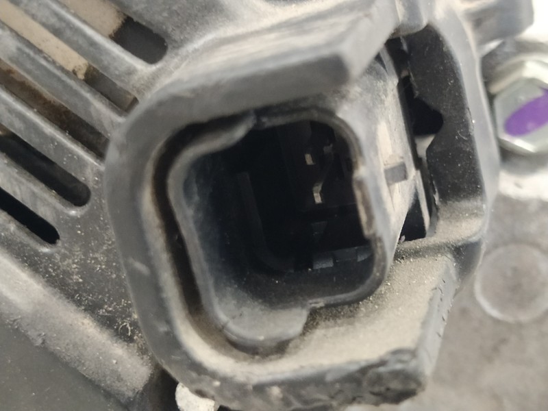 Recambio de alternador para renault scenic ii 1.9 dci diesel referencia OEM IAM TG11C010  