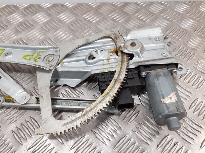 Recambio de elevalunas delantero derecho para opel astra h ber. referencia OEM IAM 994887101  0130821455
