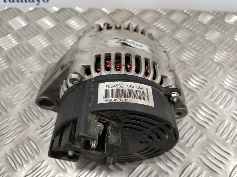 Recambio de alternador para mg serie 200 (rf) 1.8 cat referencia OEM IAM F864532  