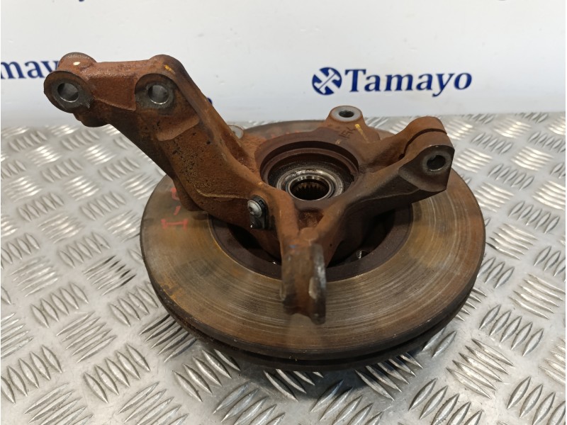 Recambio de mangueta delantera izquierda para dacia sandero stepway essential referencia OEM IAM   